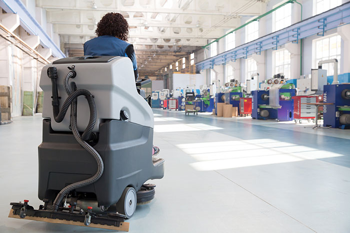 Autolaveuse dans une usine